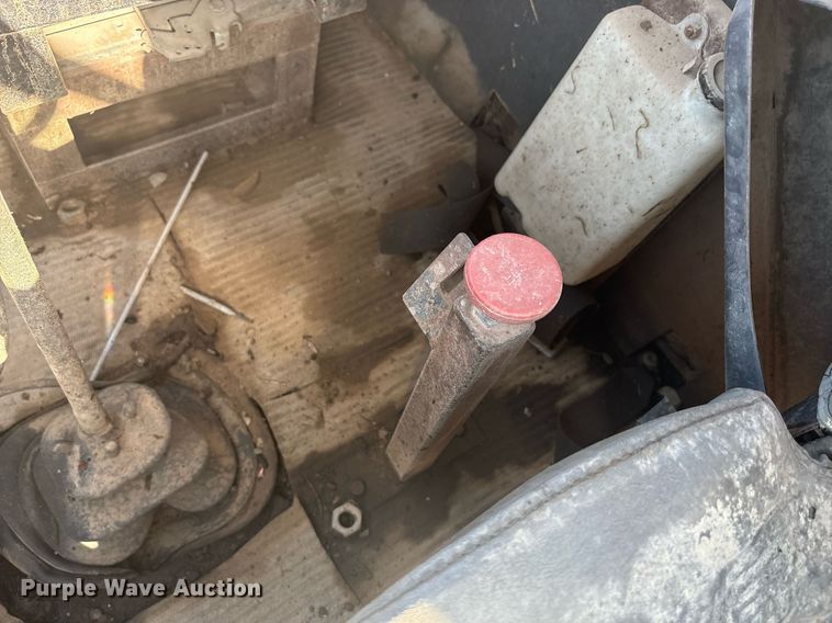 image for item EF3027 1987 Ford LN8000 semi truck