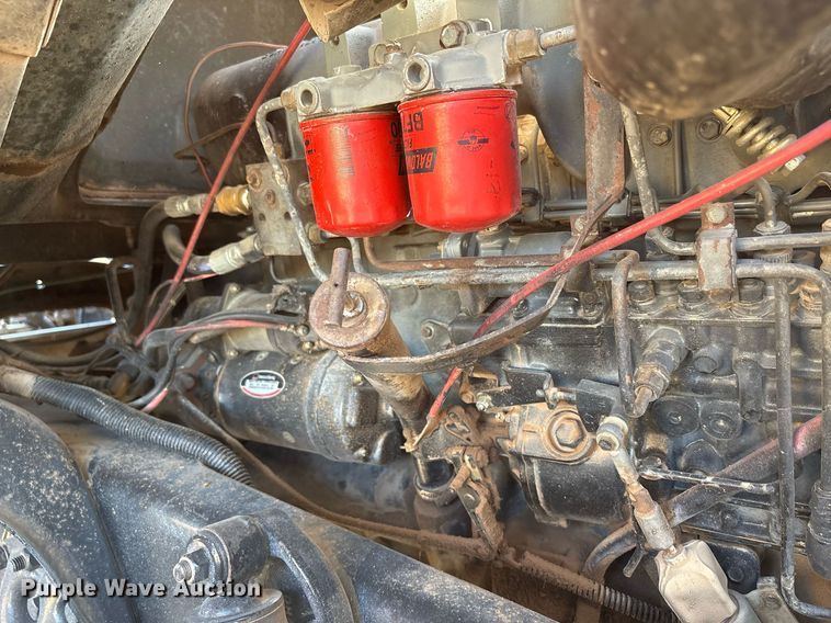 image for item EF3027 1987 Ford LN8000 semi truck