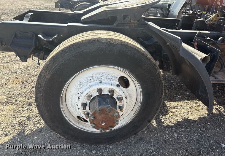 image for item EF3027 1987 Ford LN8000 semi truck