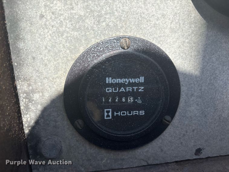 image for item EF3028 1987 Ford LN8000 semi truck