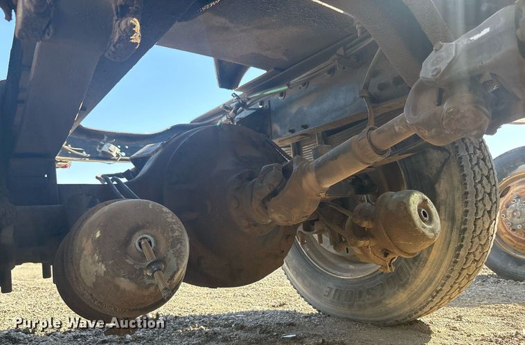 image for item EF3028 1987 Ford LN8000 semi truck