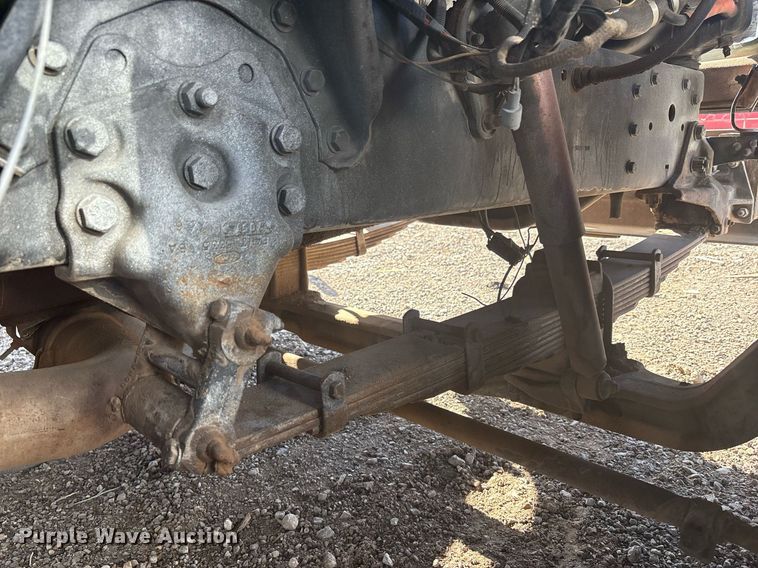 image for item EF3028 1987 Ford LN8000 semi truck