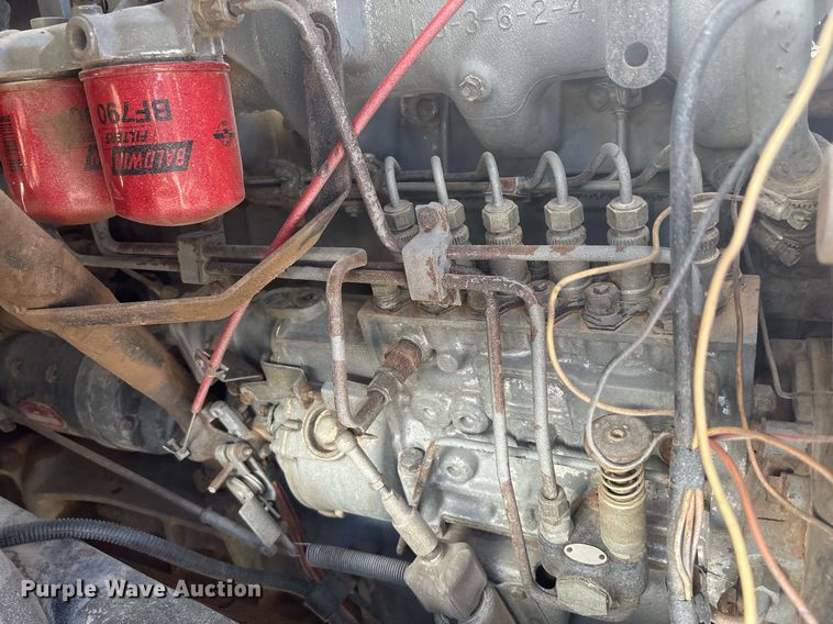 image for item EF3028 1987 Ford LN8000 semi truck