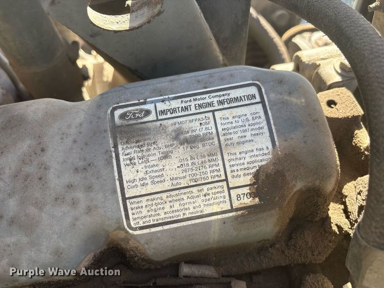 image for item EF3028 1987 Ford LN8000 semi truck