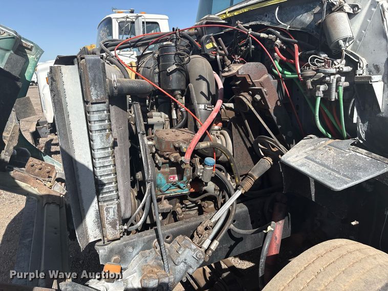 image for item EF3028 1987 Ford LN8000 semi truck