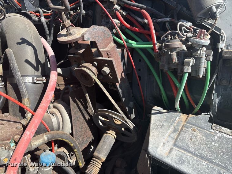 image for item EF3028 1987 Ford LN8000 semi truck