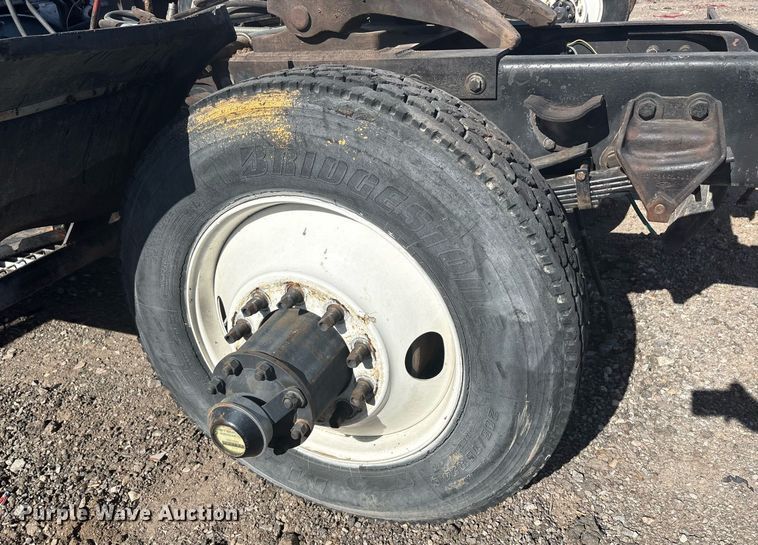 image for item EF3028 1987 Ford LN8000 semi truck