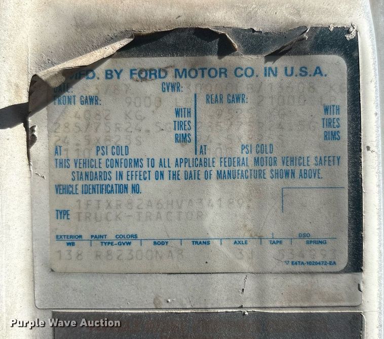 image for item EF3028 1987 Ford LN8000 semi truck