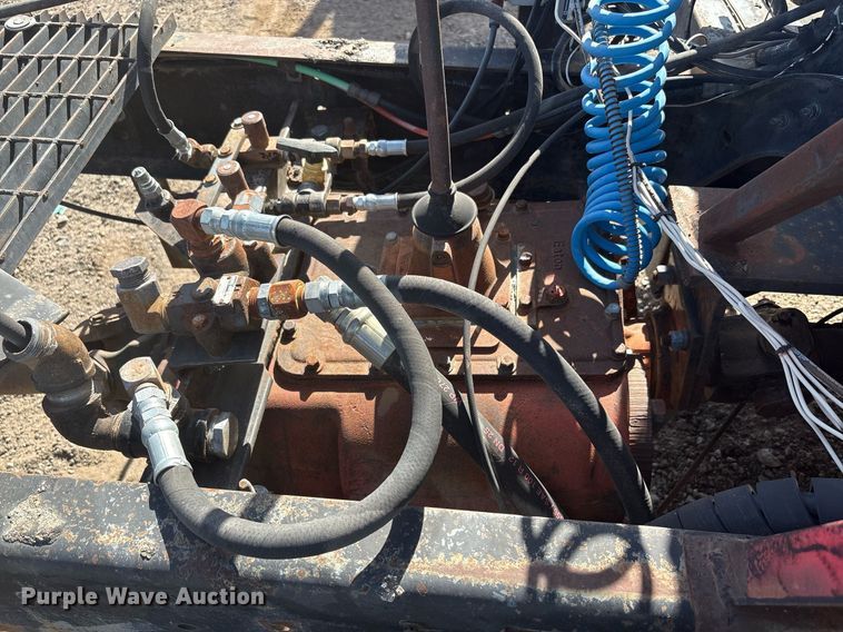 image for item EF3029 1987 Ford LN8000 semi truck