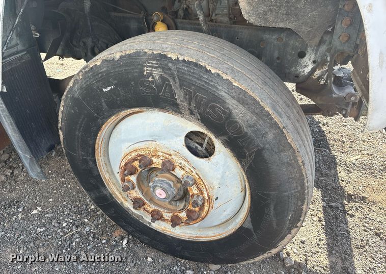 image for item EF3029 1987 Ford LN8000 semi truck