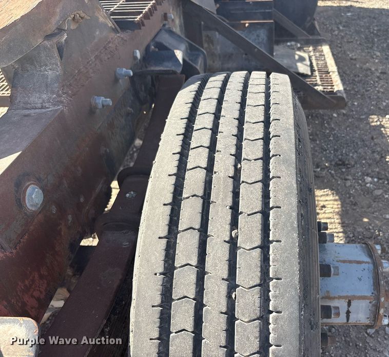 image for item EF3029 1987 Ford LN8000 semi truck