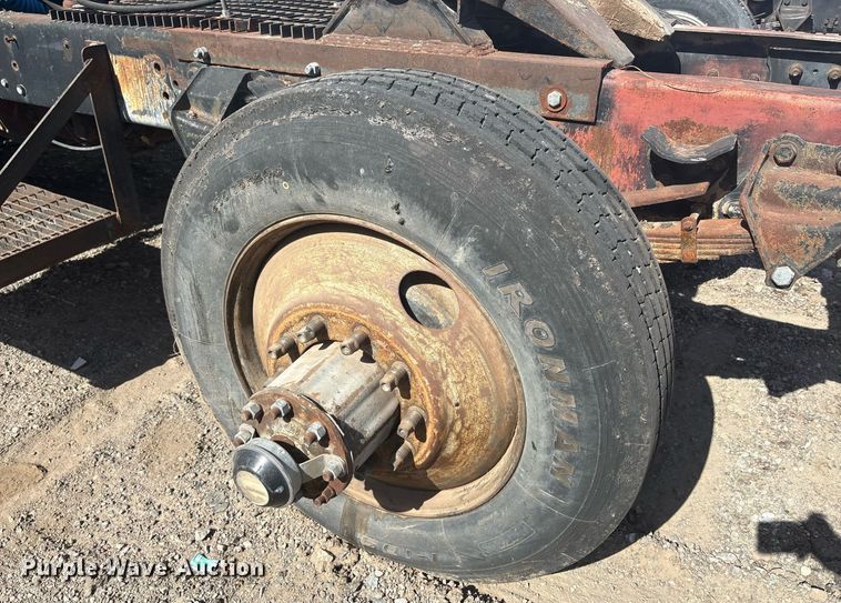 image for item EF3029 1987 Ford LN8000 semi truck