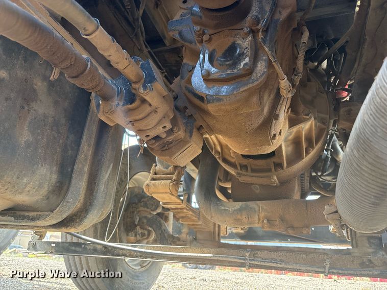 image for item EF3030 1987 Ford L8000 semi truck