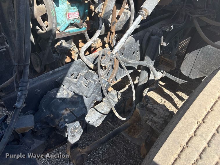 image for item EF3030 1987 Ford L8000 semi truck