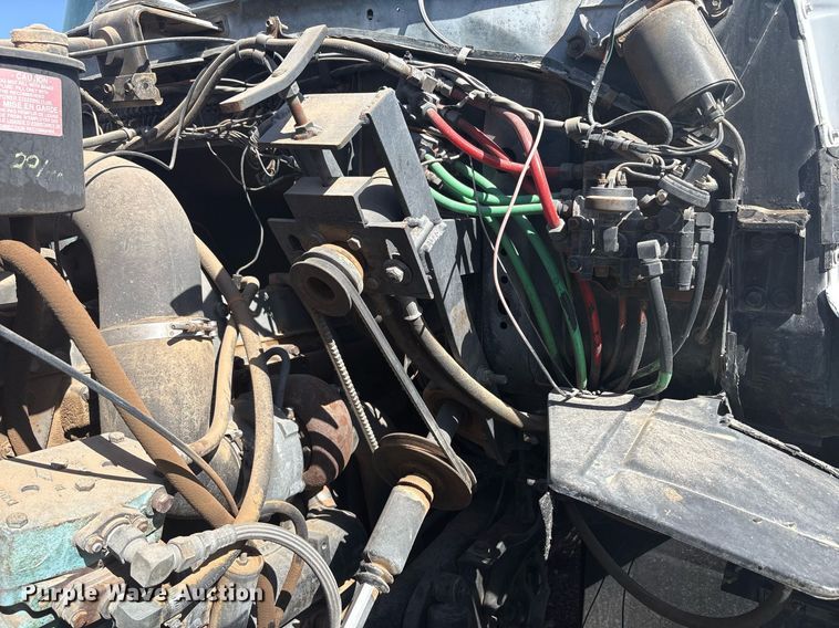 image for item EF3030 1987 Ford L8000 semi truck