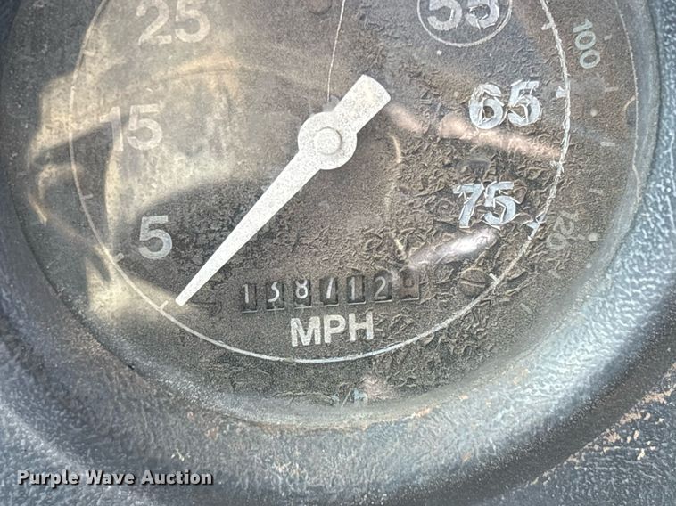 image for item EF3031 1987 Ford L8000 semi truck