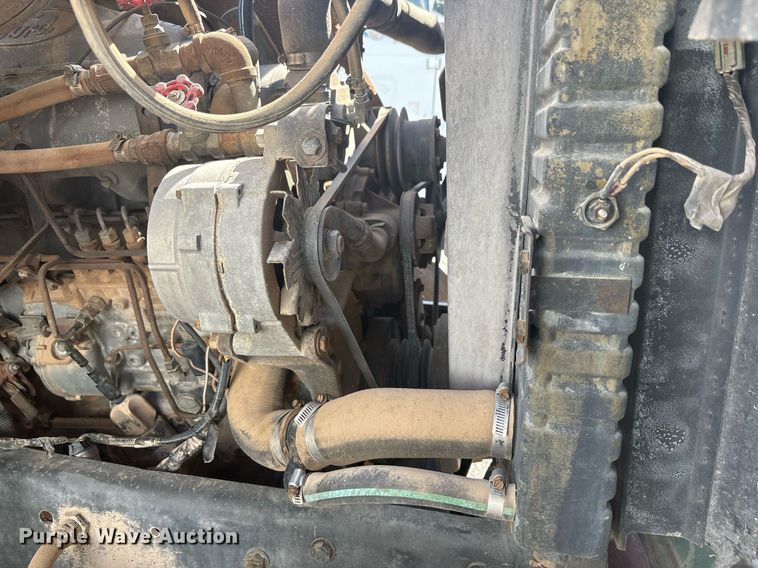 image for item EF3032 1987 Ford LN8000 semi truck