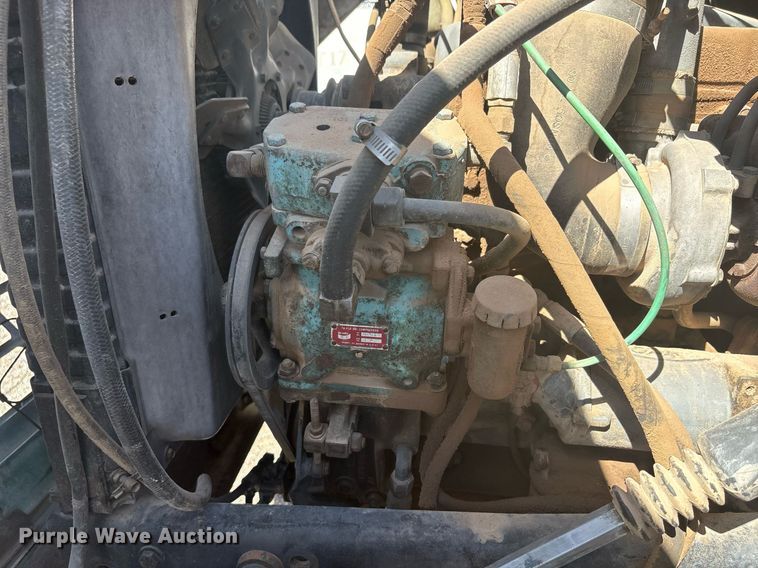 image for item EF3032 1987 Ford LN8000 semi truck