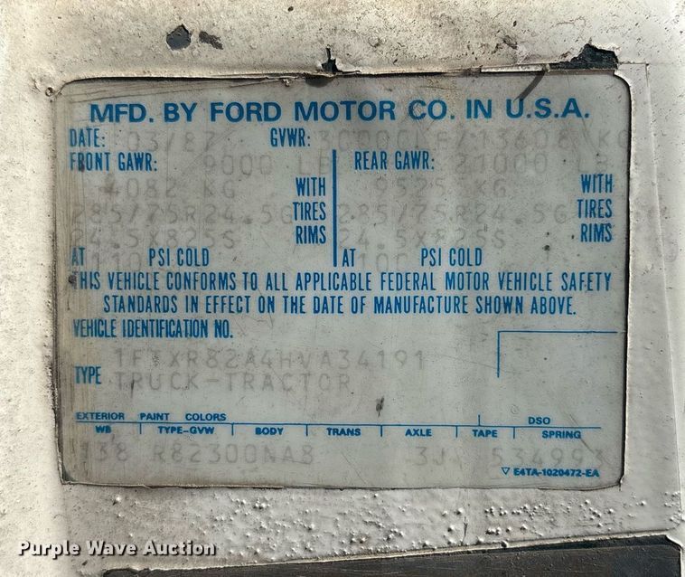 image for item EF3032 1987 Ford LN8000 semi truck