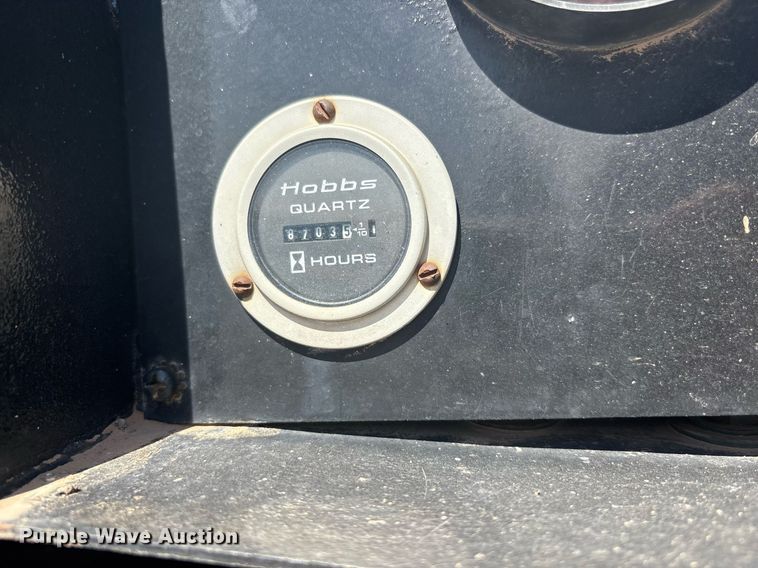 image for item EF3033 1987 Ford L8000 semi truck