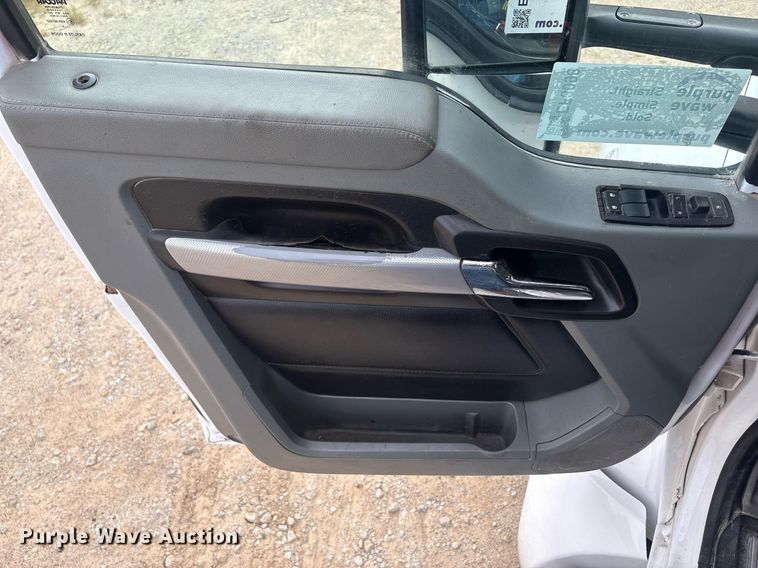 image for item EF3098 2020 Kenworth T880 semi truck