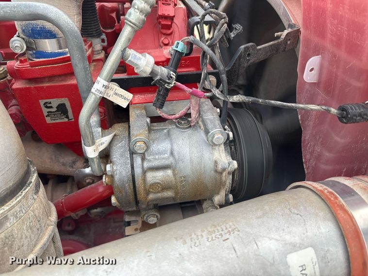 image for item EF3098 2020 Kenworth T880 semi truck