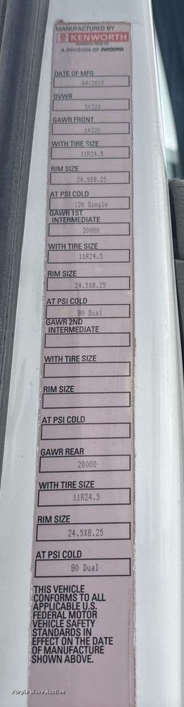 image for item EF3098 2020 Kenworth T880 semi truck