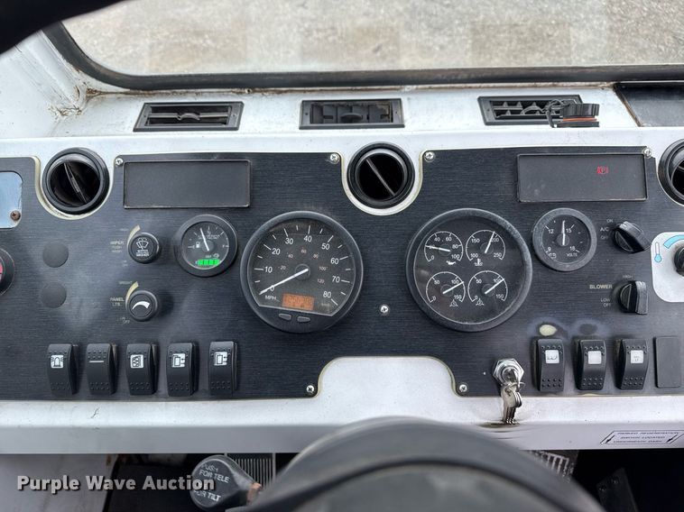 image for item EG5786 2014 Capacity Trucks TJ5000 yard truck