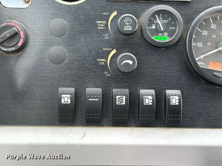 image for item EG5786 2014 Capacity Trucks TJ5000 yard truck