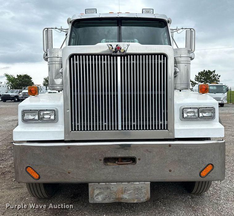 image for item EG5806 2012 Western Star 4900 Conventional  semi truck