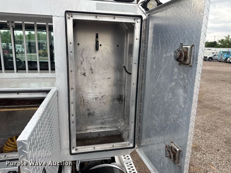 image for item EG5806 2012 Western Star 4900 Conventional  semi truck