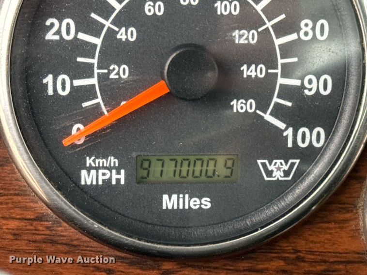 image for item EG5806 2012 Western Star 4900 Conventional  semi truck