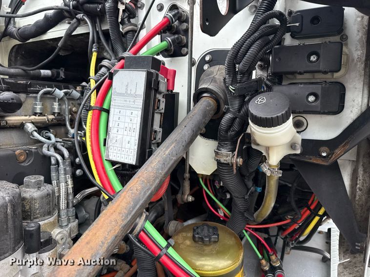 image for item EG5806 2012 Western Star 4900 Conventional  semi truck