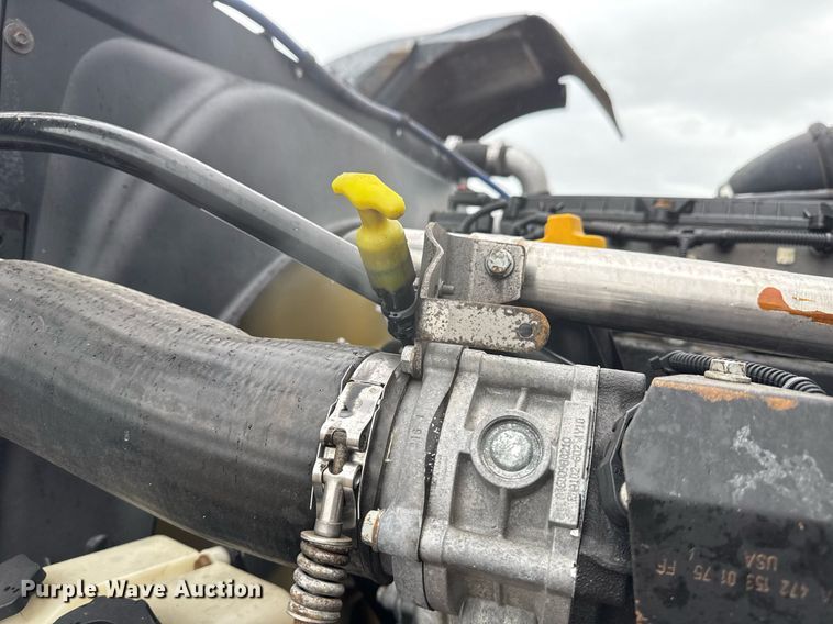 image for item EG5806 2012 Western Star 4900 Conventional  semi truck