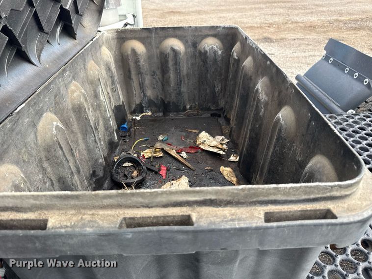 image for item EG5809 2000 Freightliner FLD Conventional  semi truck