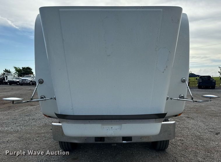 image for item EG5809 2000 Freightliner FLD Conventional  semi truck