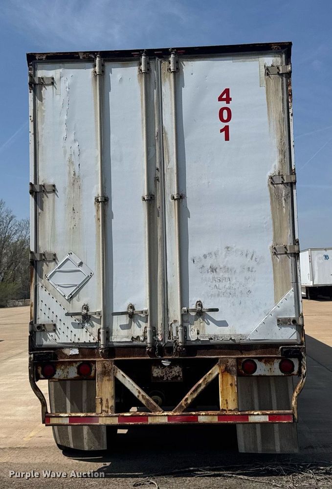 image for item EG6348 2000 Wabash dry van trailer