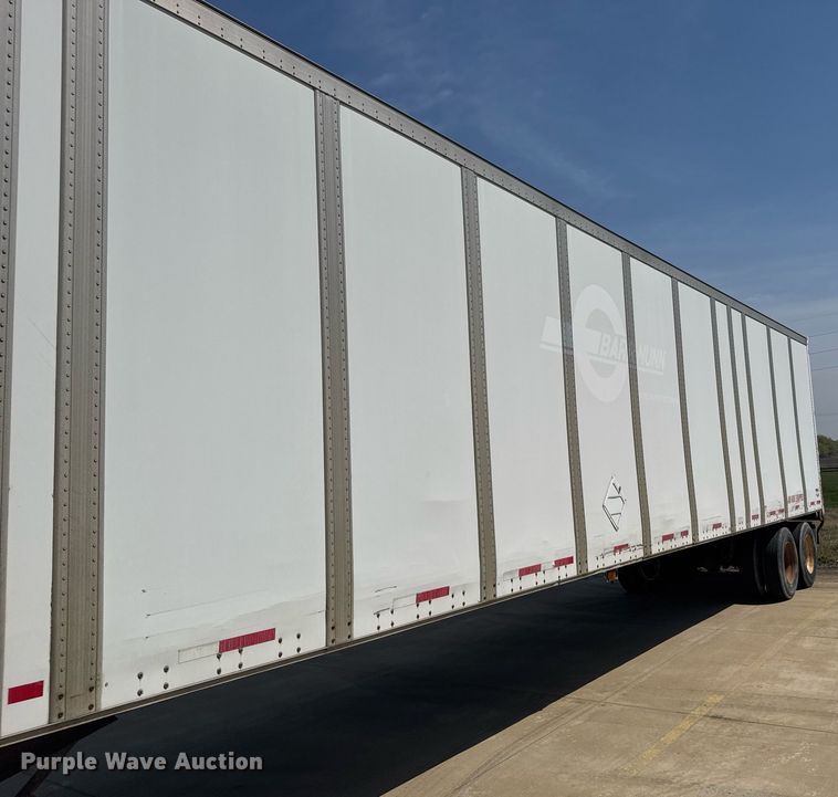 image for item EG6348 2000 Wabash dry van trailer