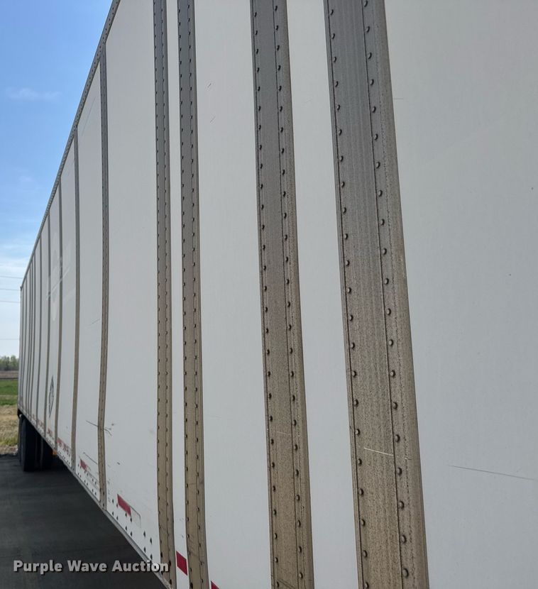 image for item EG6348 2000 Wabash dry van trailer