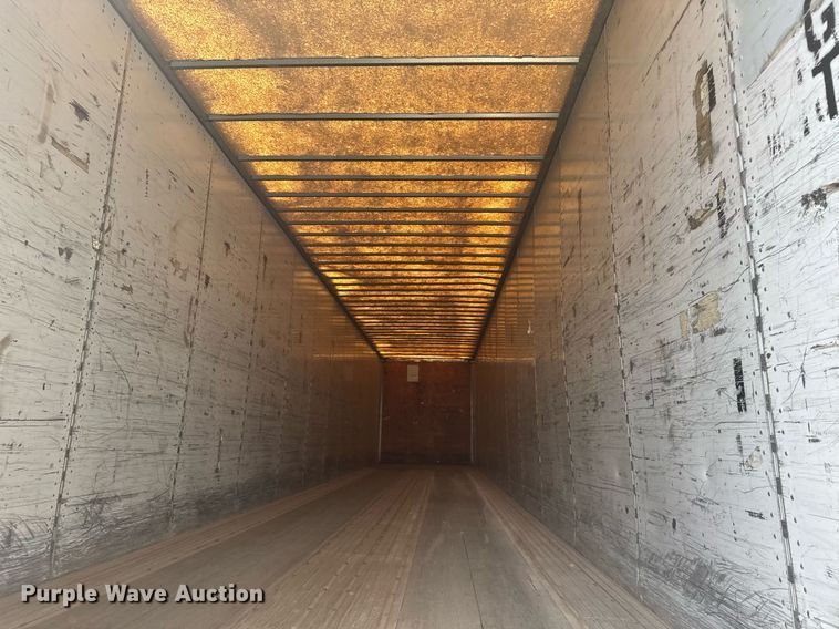 image for item EG6348 2000 Wabash dry van trailer