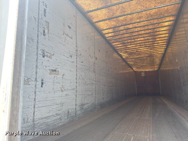 image for item EG6348 2000 Wabash dry van trailer