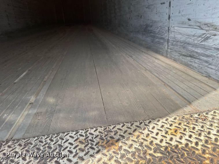 image for item EG6348 2000 Wabash dry van trailer