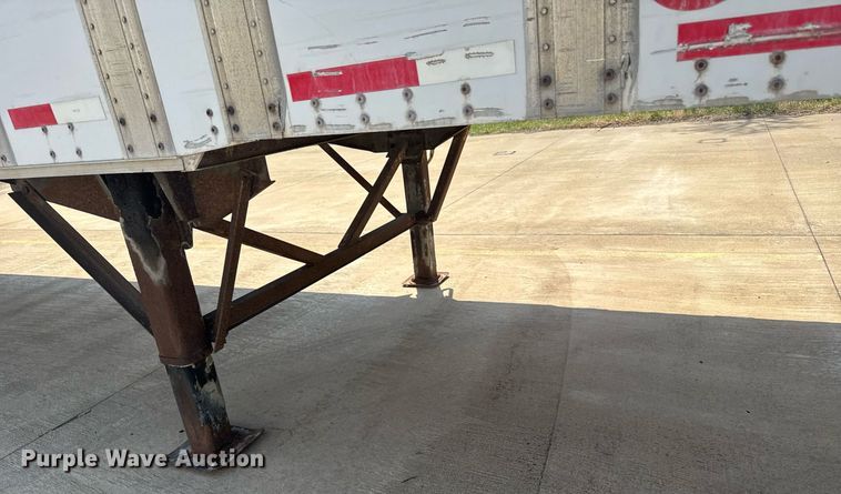 image for item EG6349 1999 Wabash dry van trailer