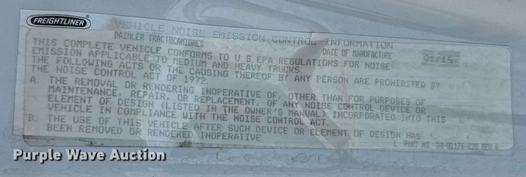 image for item EG6353 2016 Freightliner Cascadia semi truck