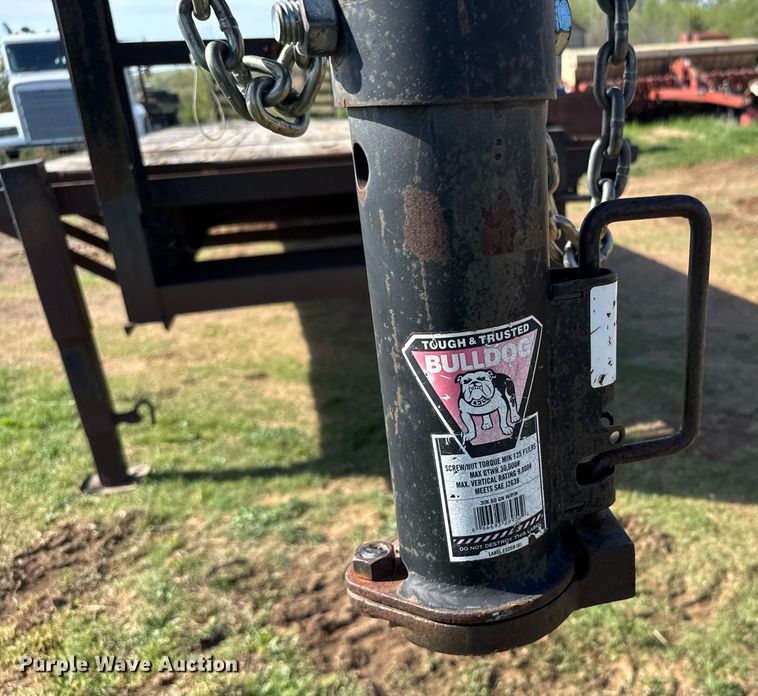 image for item EG6394 1995 Oklahoma Gooseneck equipment trailer