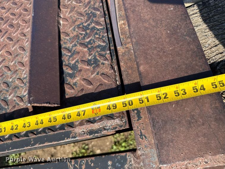 image for item EG6394 1995 Oklahoma Gooseneck equipment trailer