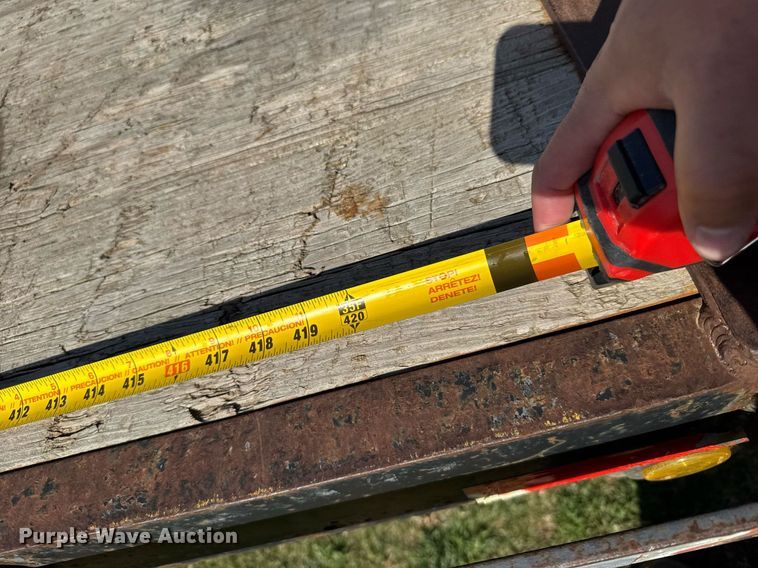 image for item EG6394 1995 Oklahoma Gooseneck equipment trailer