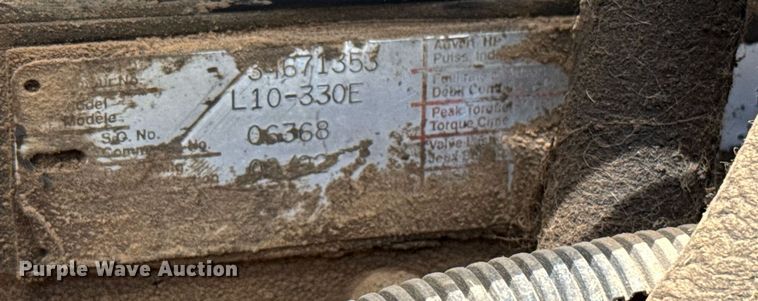 image for item EG6396 1993 International 9400 semi truck