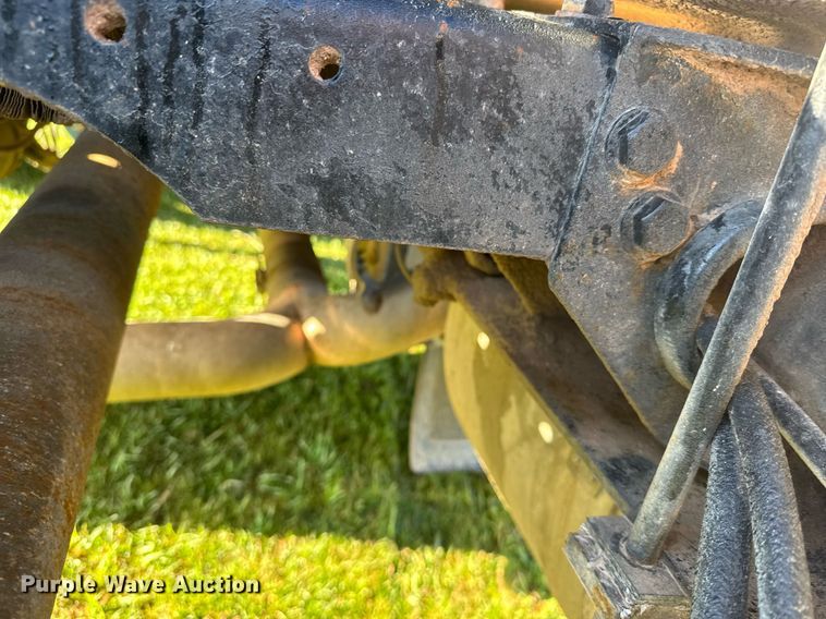 image for item EG6406 1995 Peterbilt 379 semi truck