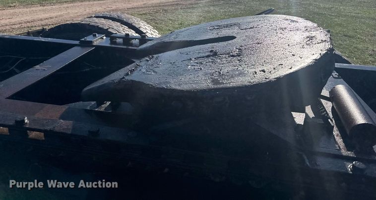 image for item EG6406 1995 Peterbilt 379 semi truck